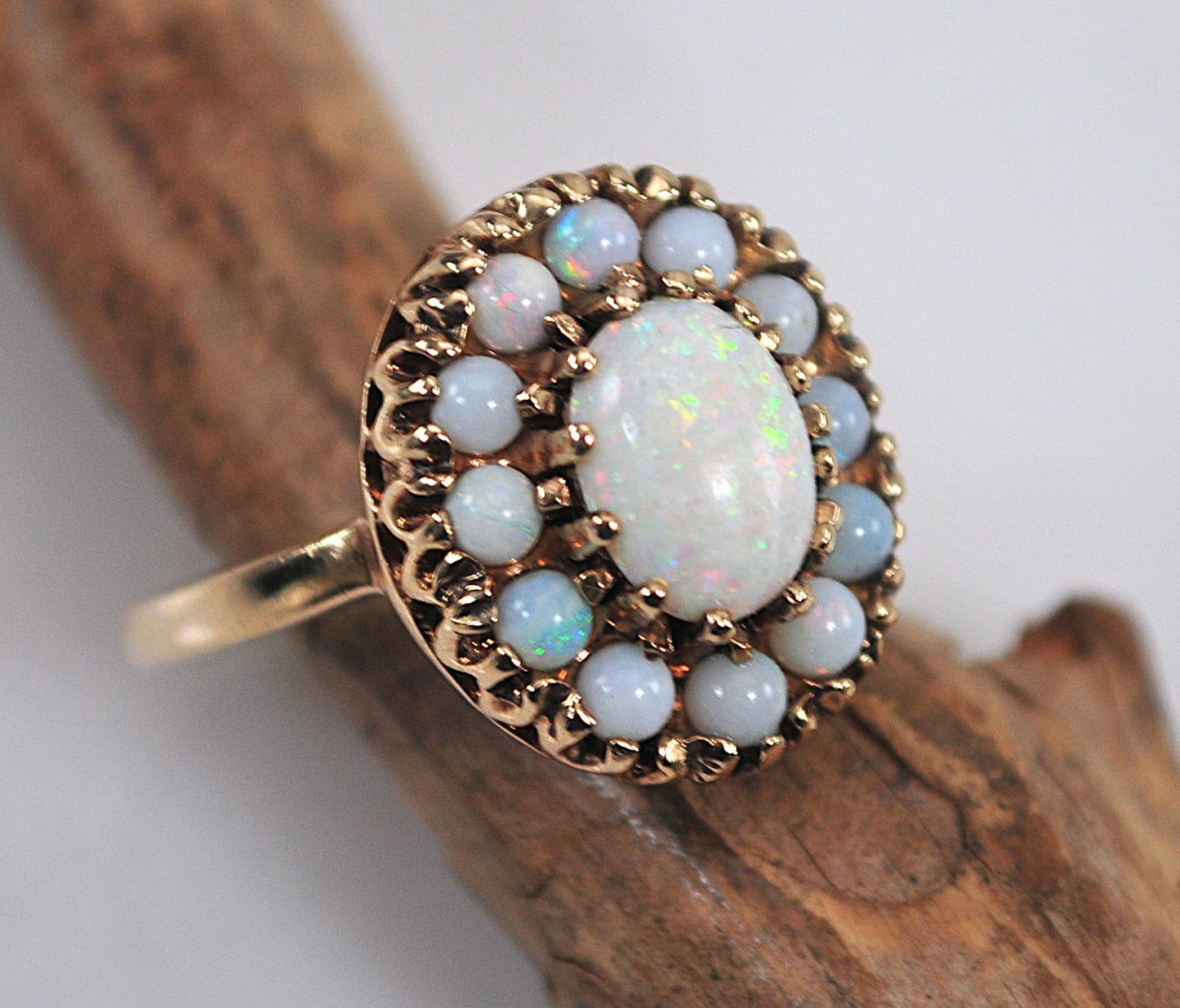 Antique 10K Gold Opal Ring