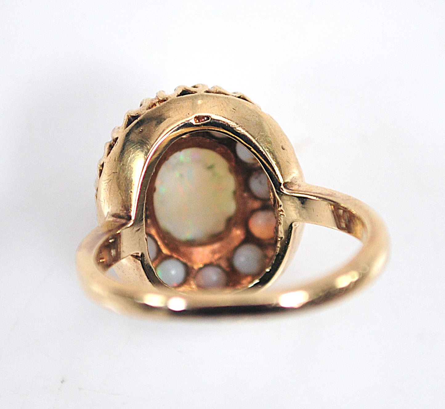 Antique 10K Gold Opal Ring
