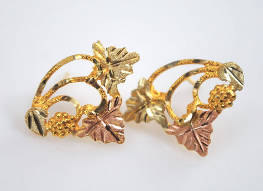 10K Gold Grape Leaf Earrings
