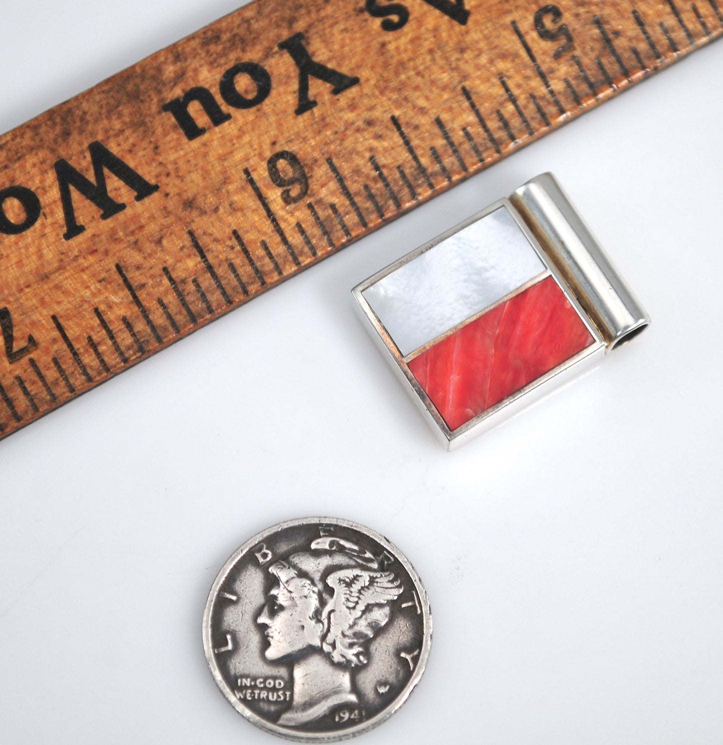 950 Sterling Silver Mother of Pearl Spiny Oyster Inlay Slider Pendant