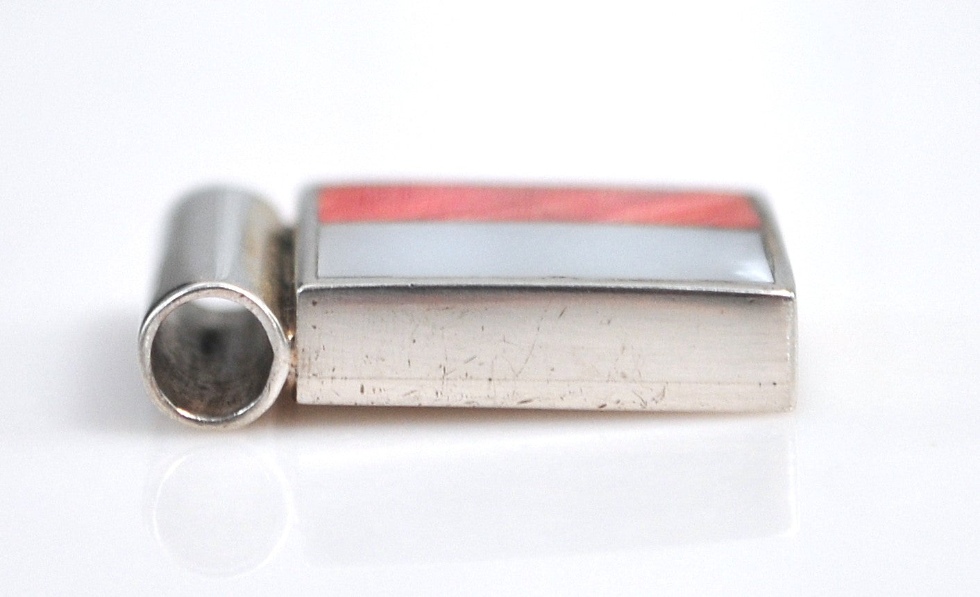 950 Sterling Silver Mother of Pearl Spiny Oyster Inlay Slider Pendant