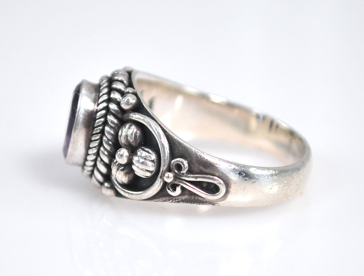 Suarti Sterling Silver Amethyst Ring