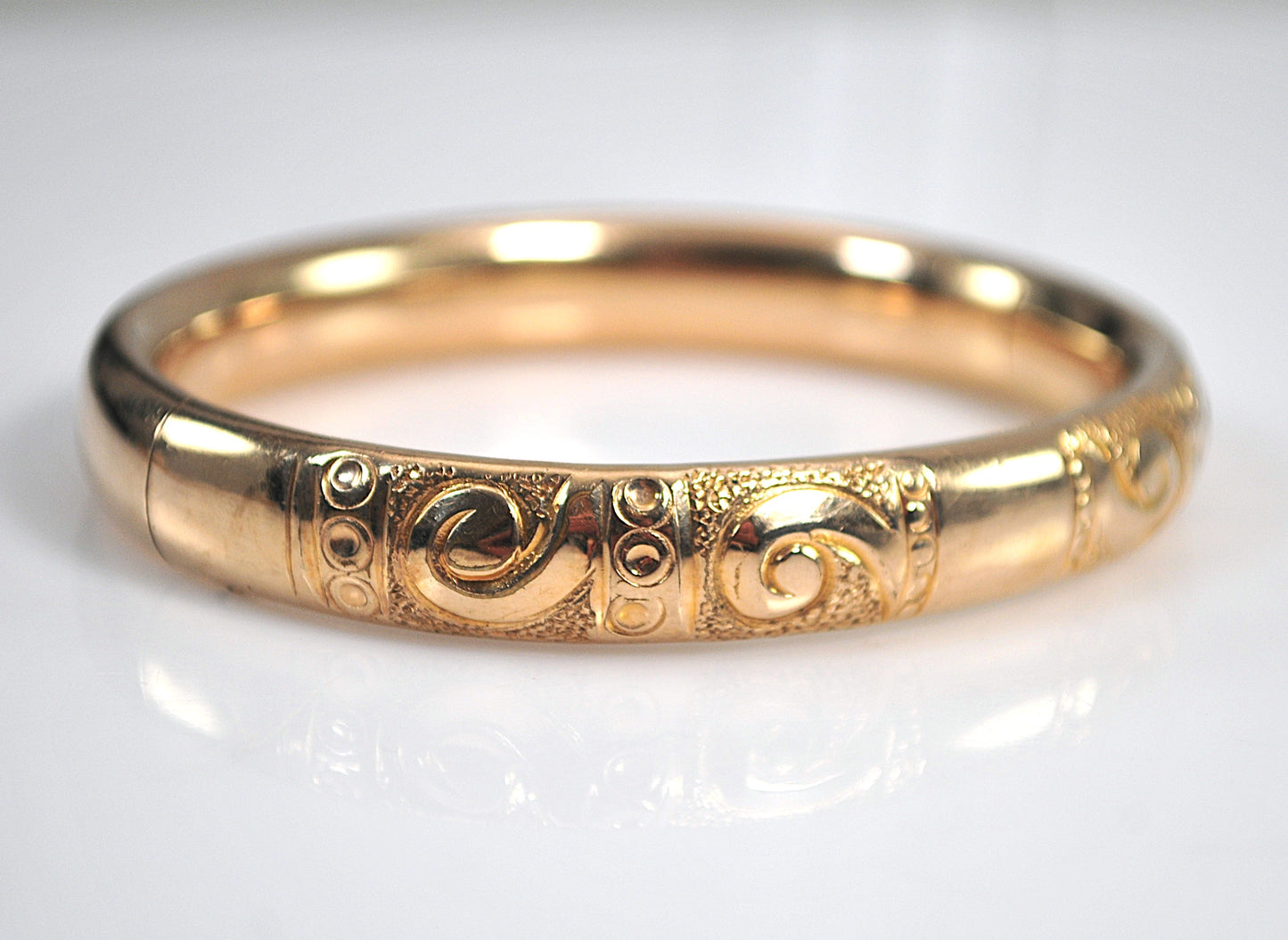 As is - Vintage Signed Gold Filled Bangle Bracelet