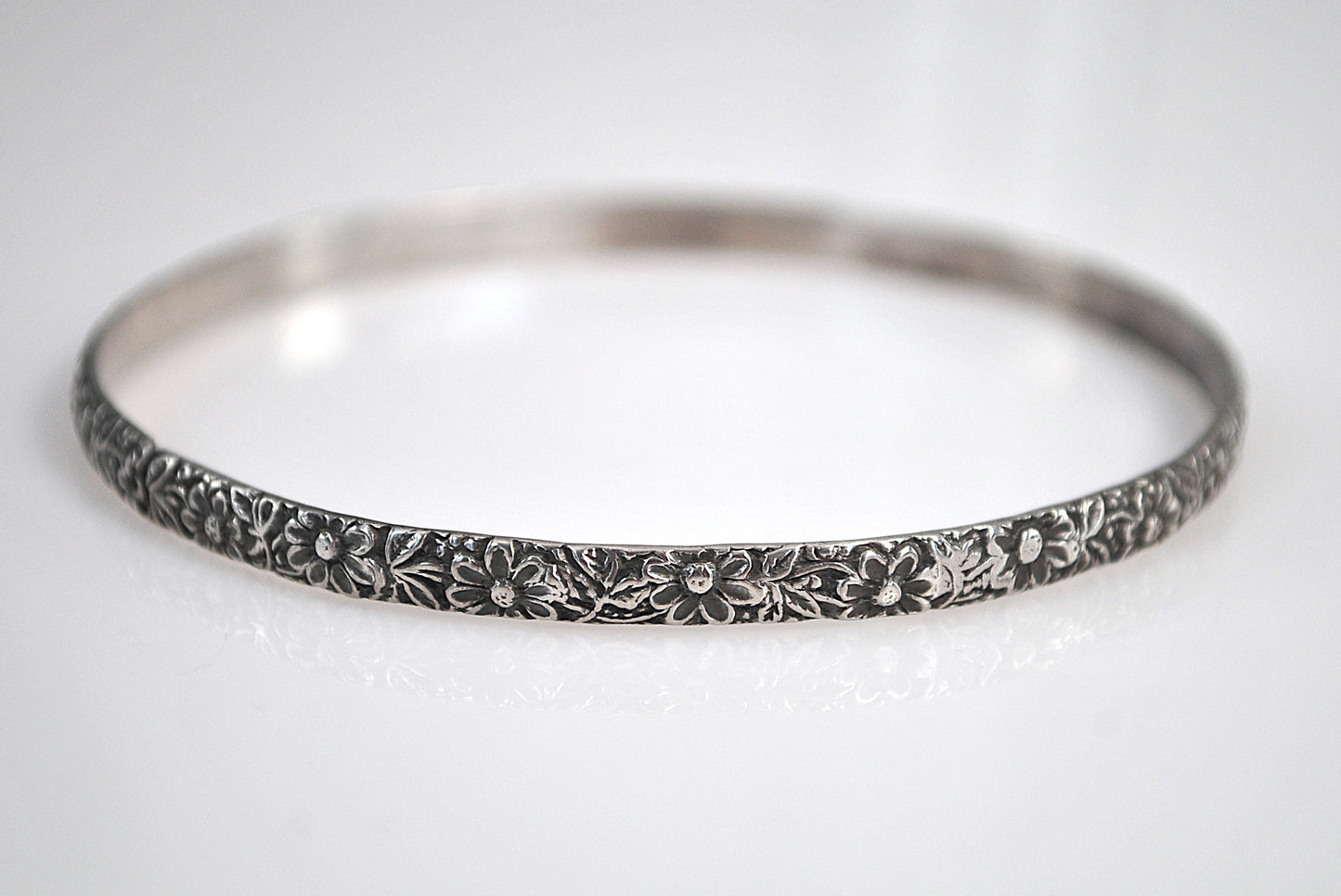Narrow Vintage Sterling Silver Floral Bangle Bracelet