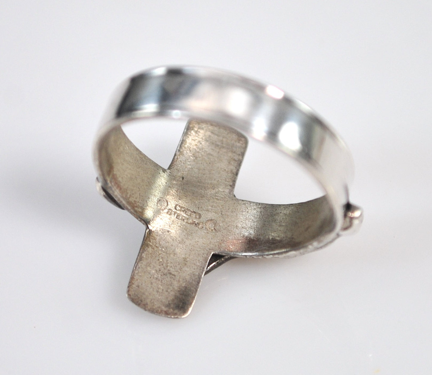 Vintage Creed Sterling Silver Crucifix Ring