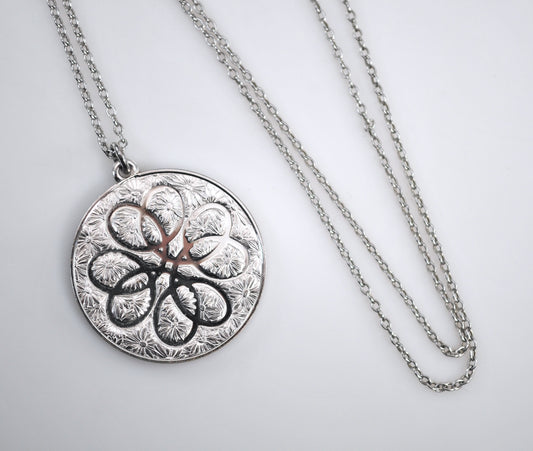 Franklin Mint 1976 Reversible Knot Pendant Necklace