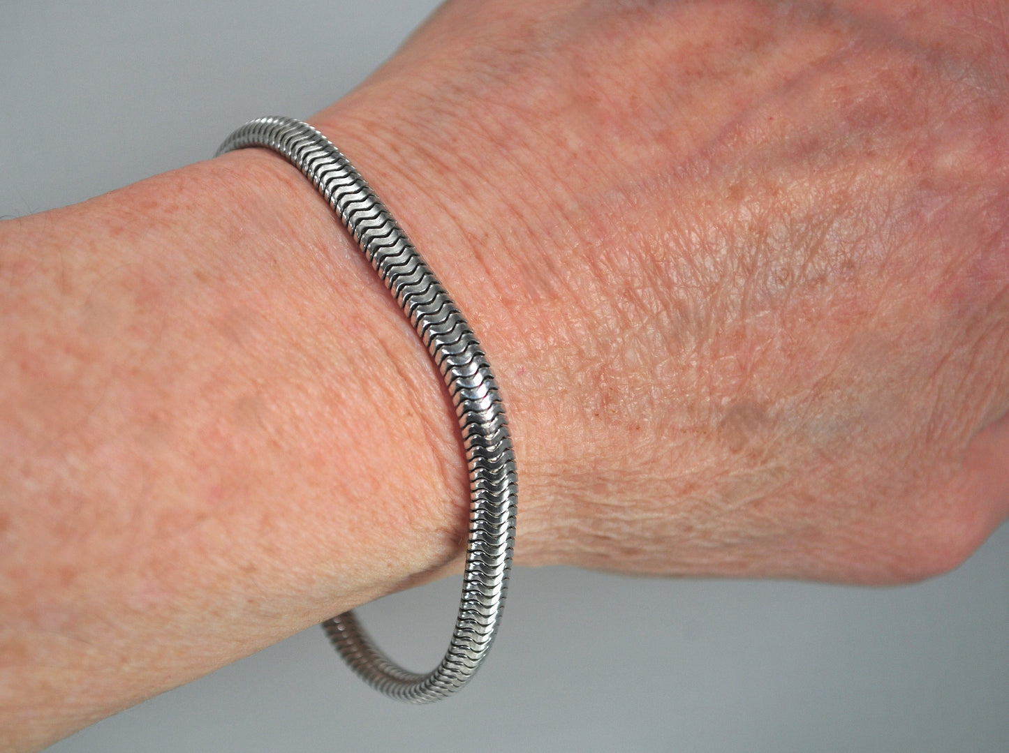 Vintage Forstner Sterling Silver 5mm Omega Snake Chain Bracelet