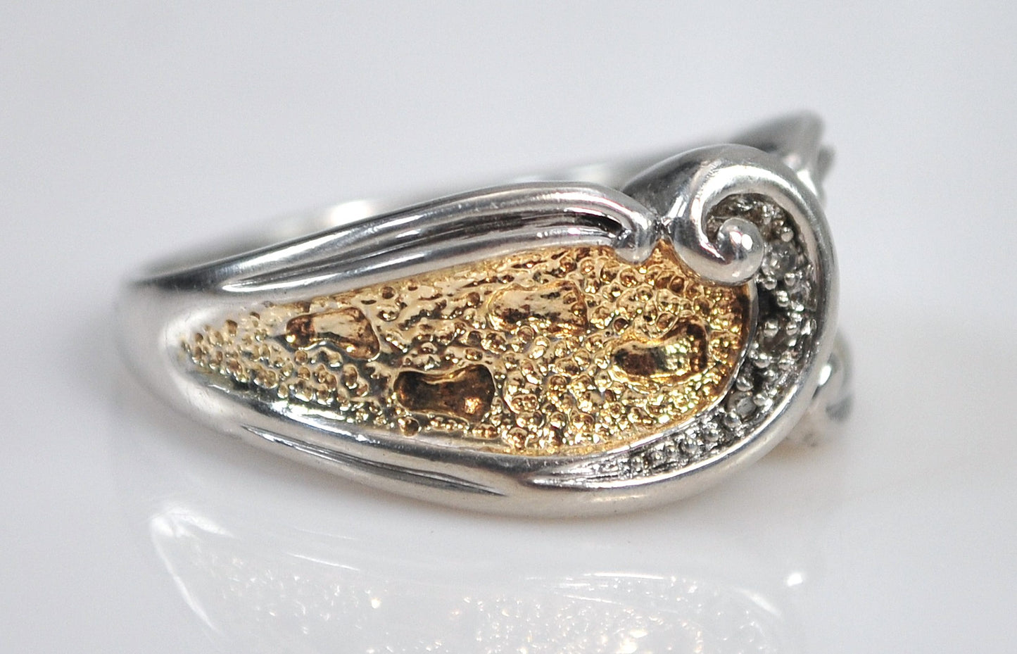 Two Tone Sterling Silver Footprints in the Sand Ring
