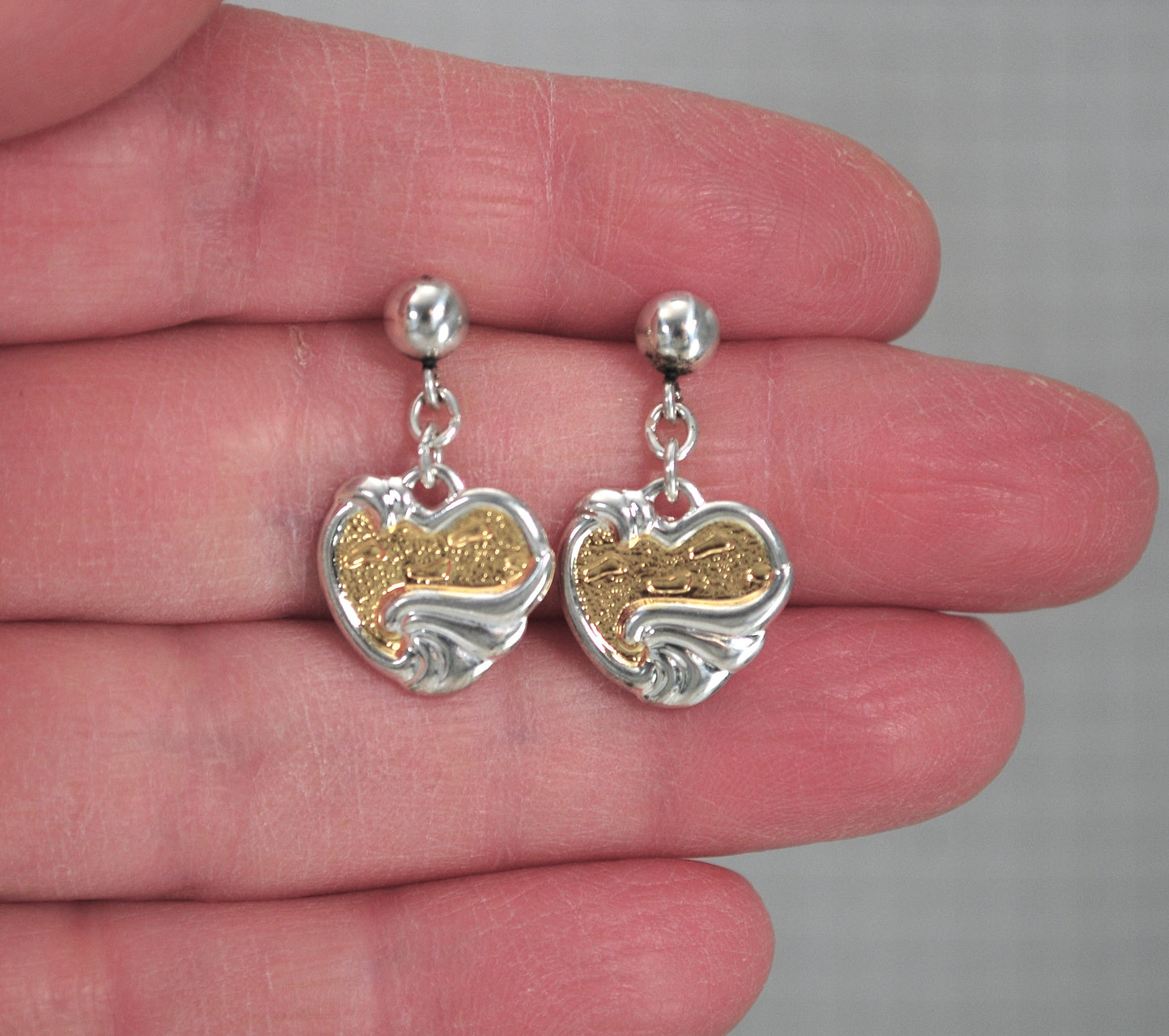 Gorham Sterling Silver Footprints in the Sand Heart Earrings