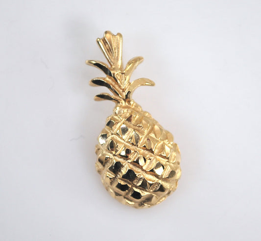 Michael Anthony 14K Gold Pineapple Pendant