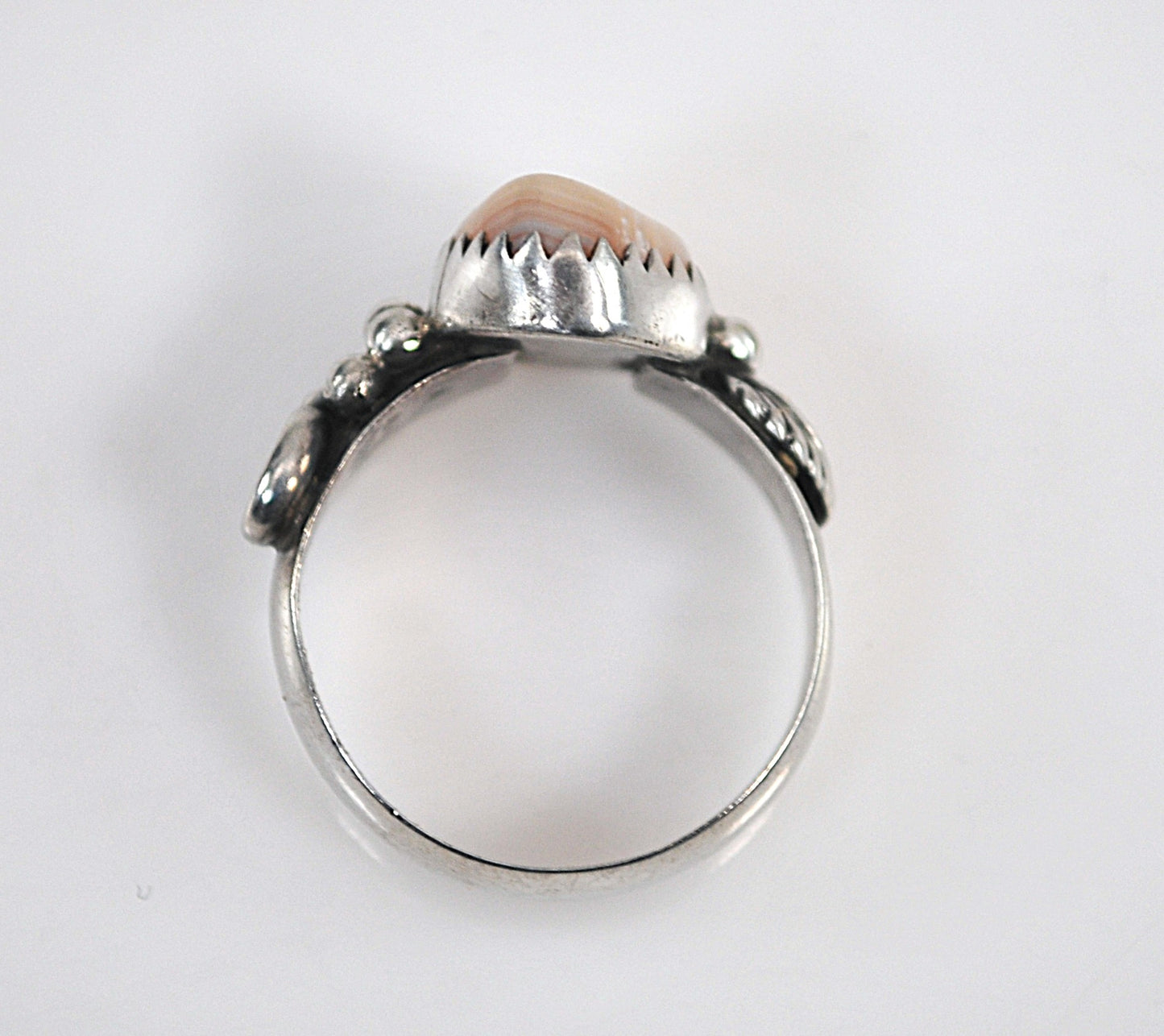Native American Sterling Silver Mother of Pearl Ring