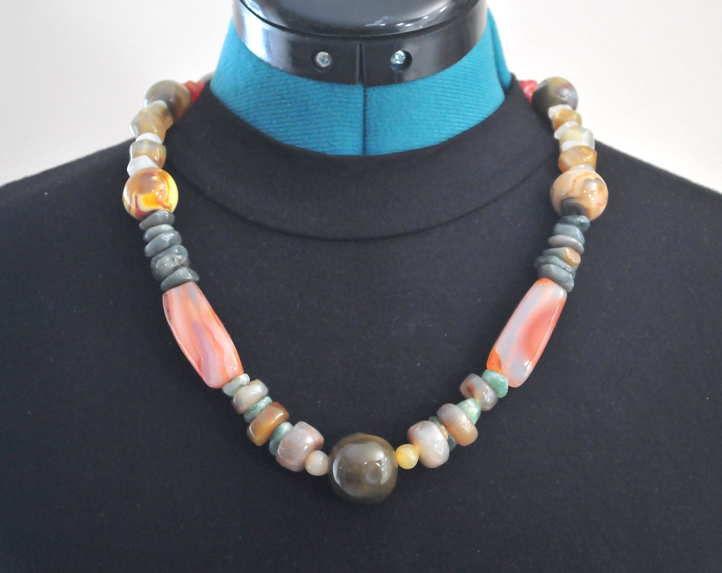 Heavy Beggar Bead Stone Necklace