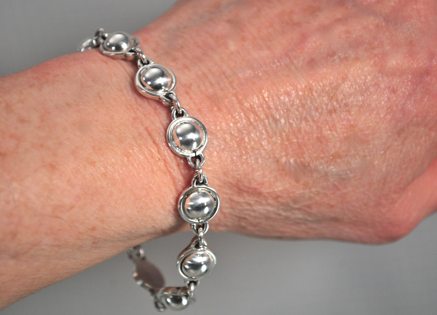 Sterling Silver Dome Circle Bracelet