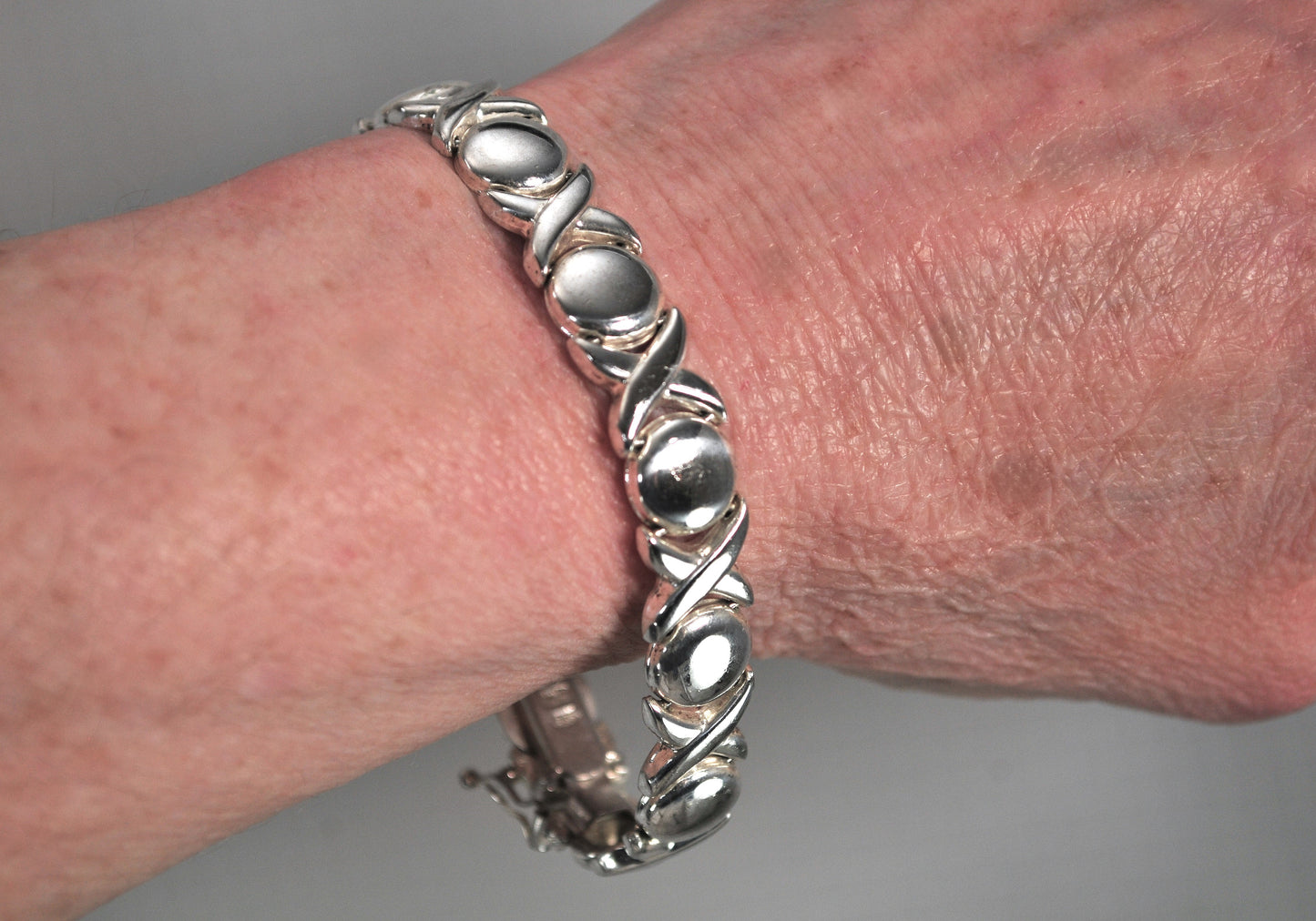 Sterling Silver Hugs and Kisses Bracelet