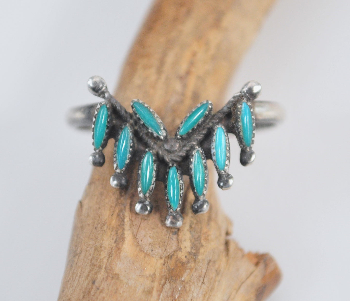 Zuni Needlepoint Turquoise Ring