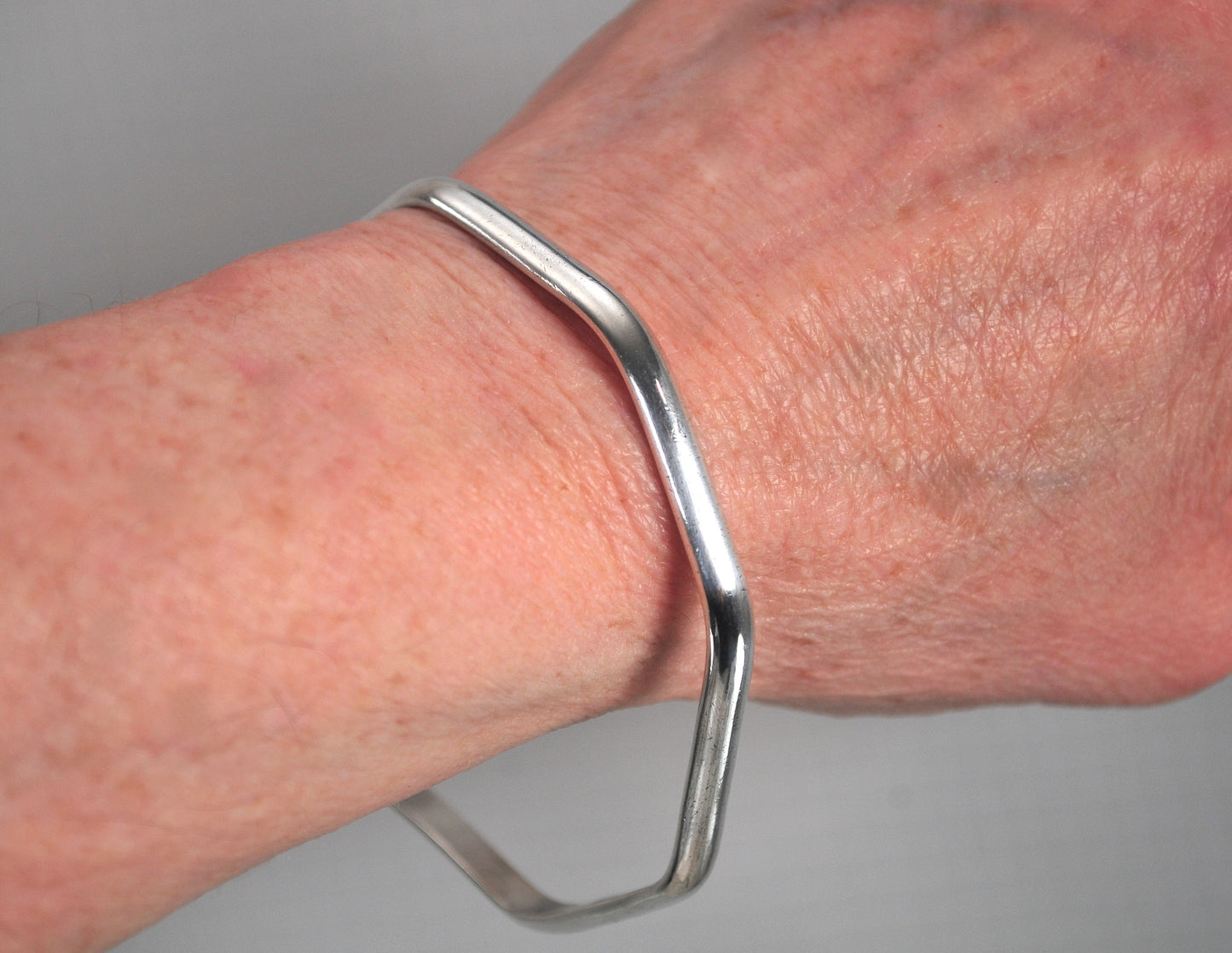 Vintage Octagonal Solid Sterling Silver Bangle Bracelet