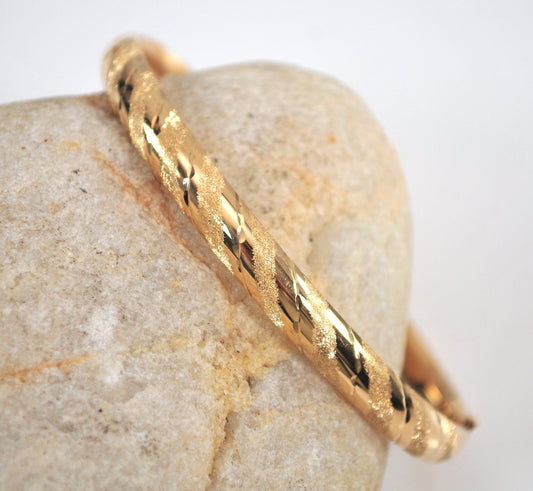Signed 14K Gold Bangle Bracelet