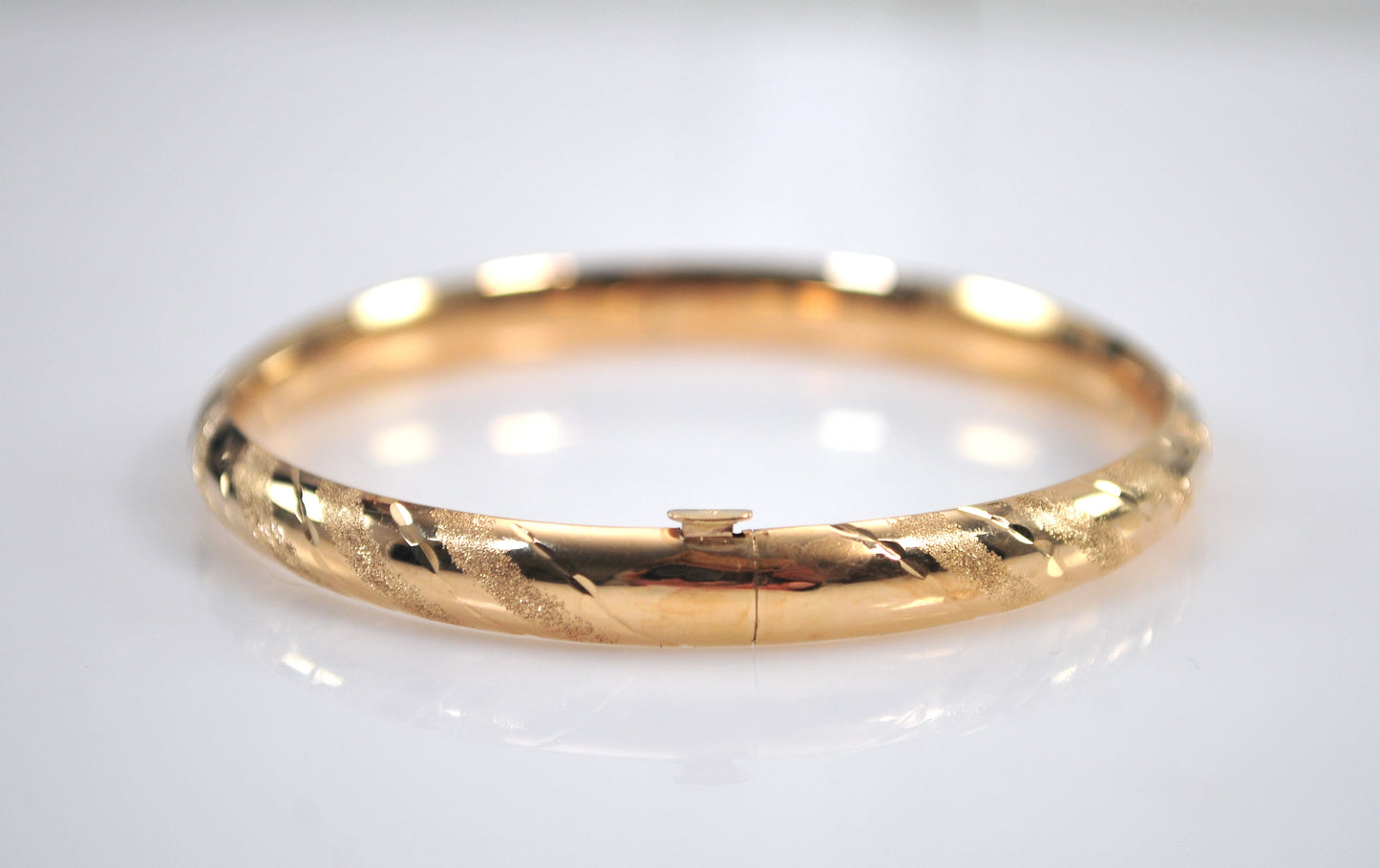 Signed 14K Gold Bangle Bracelet