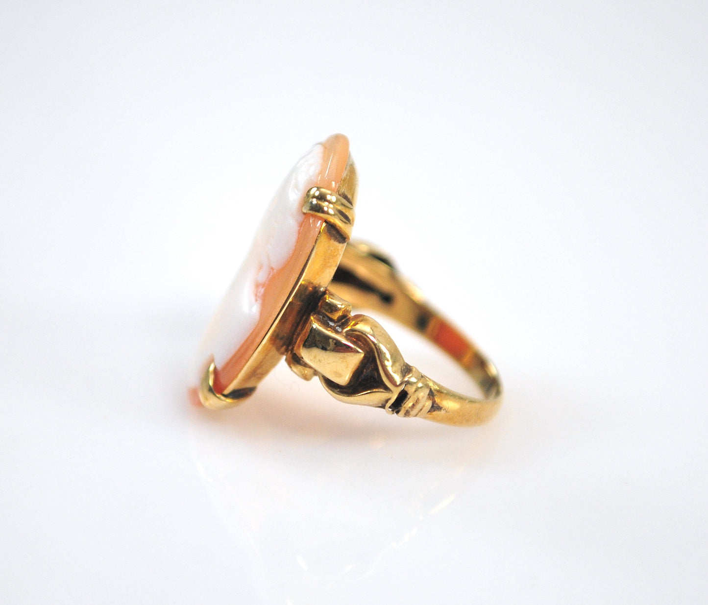 Vintage 14K Gold Carved Shell Cameo Ring, Size 4 1/2