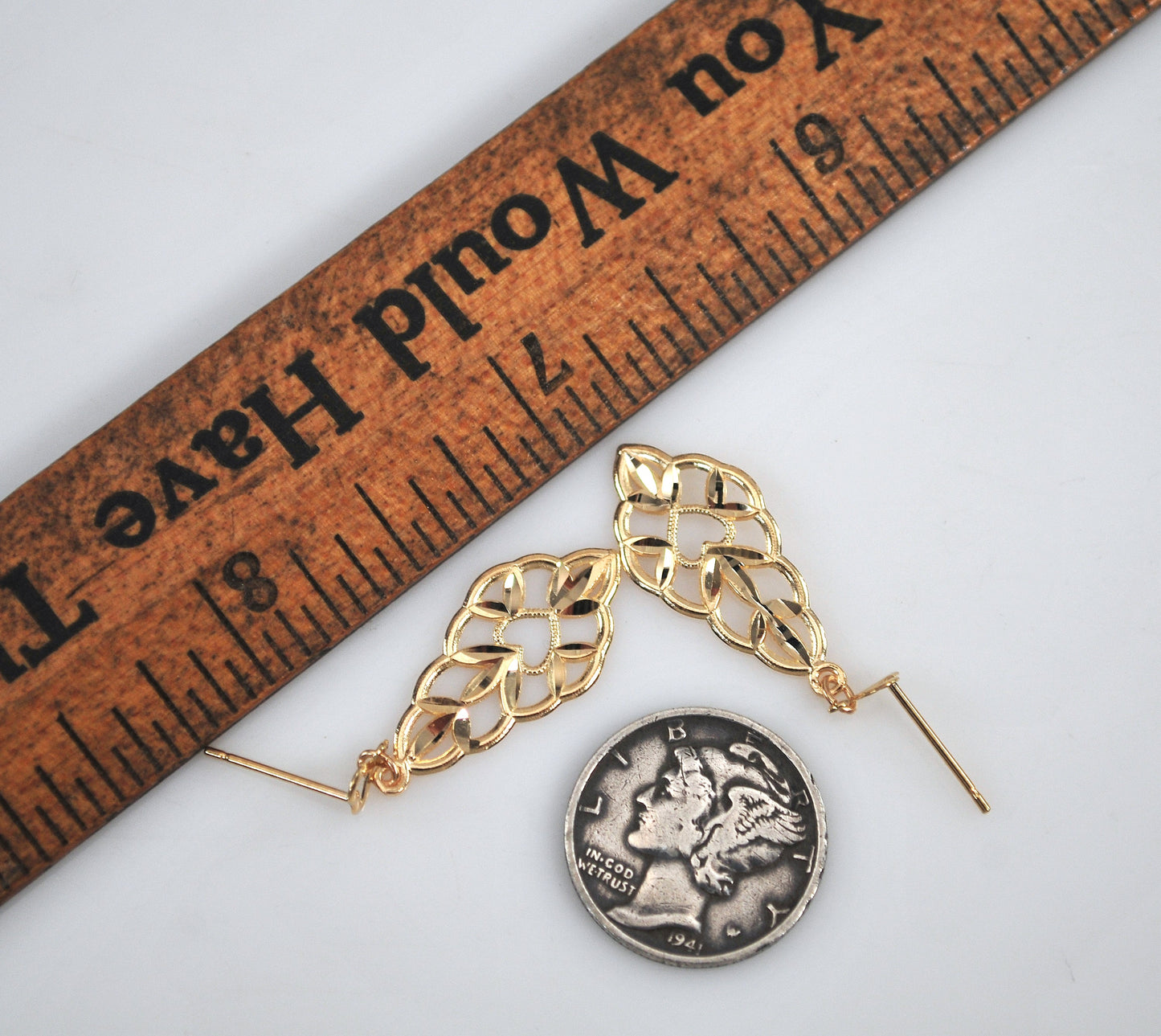 LIGHTWEIGHT Signed 14K Gold Filagree Earrings