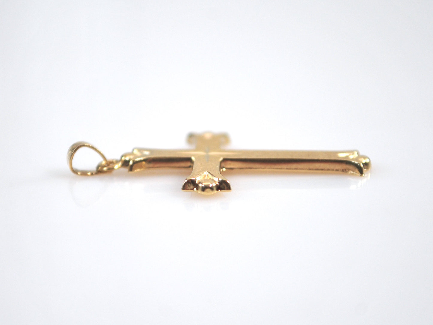 14K Gold Fleuree Cross Pendant