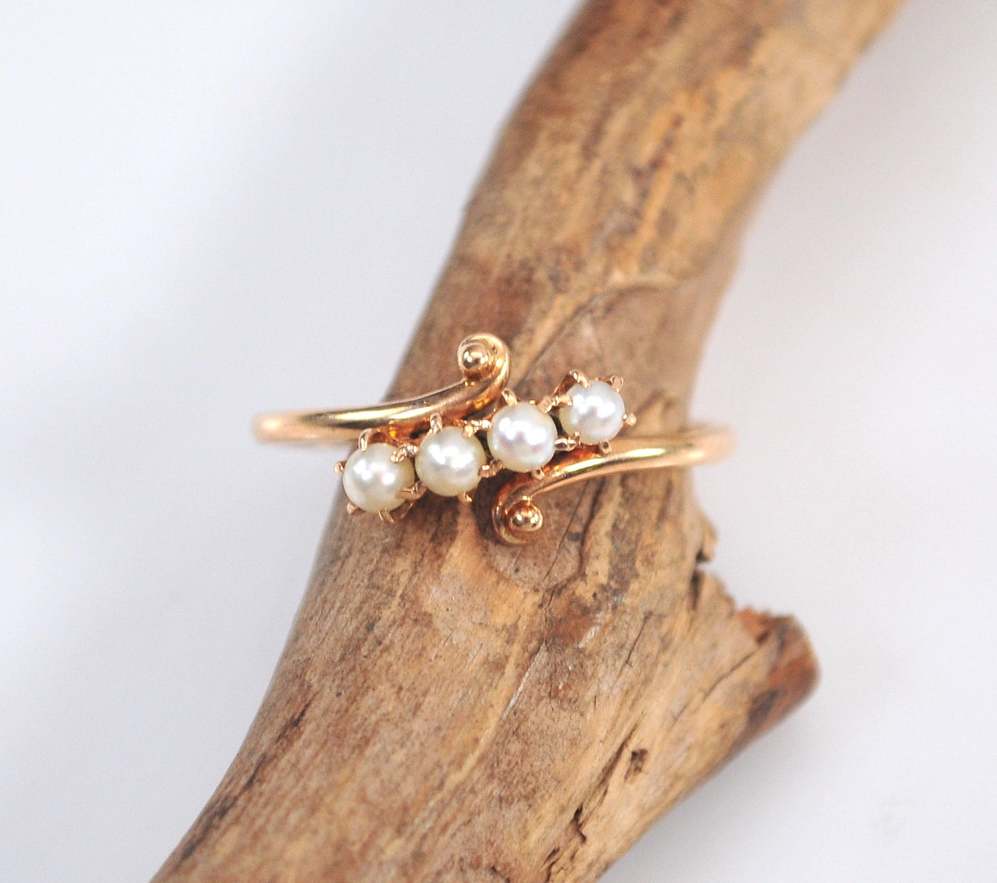 Vintage 14K Gold Pearl Ring