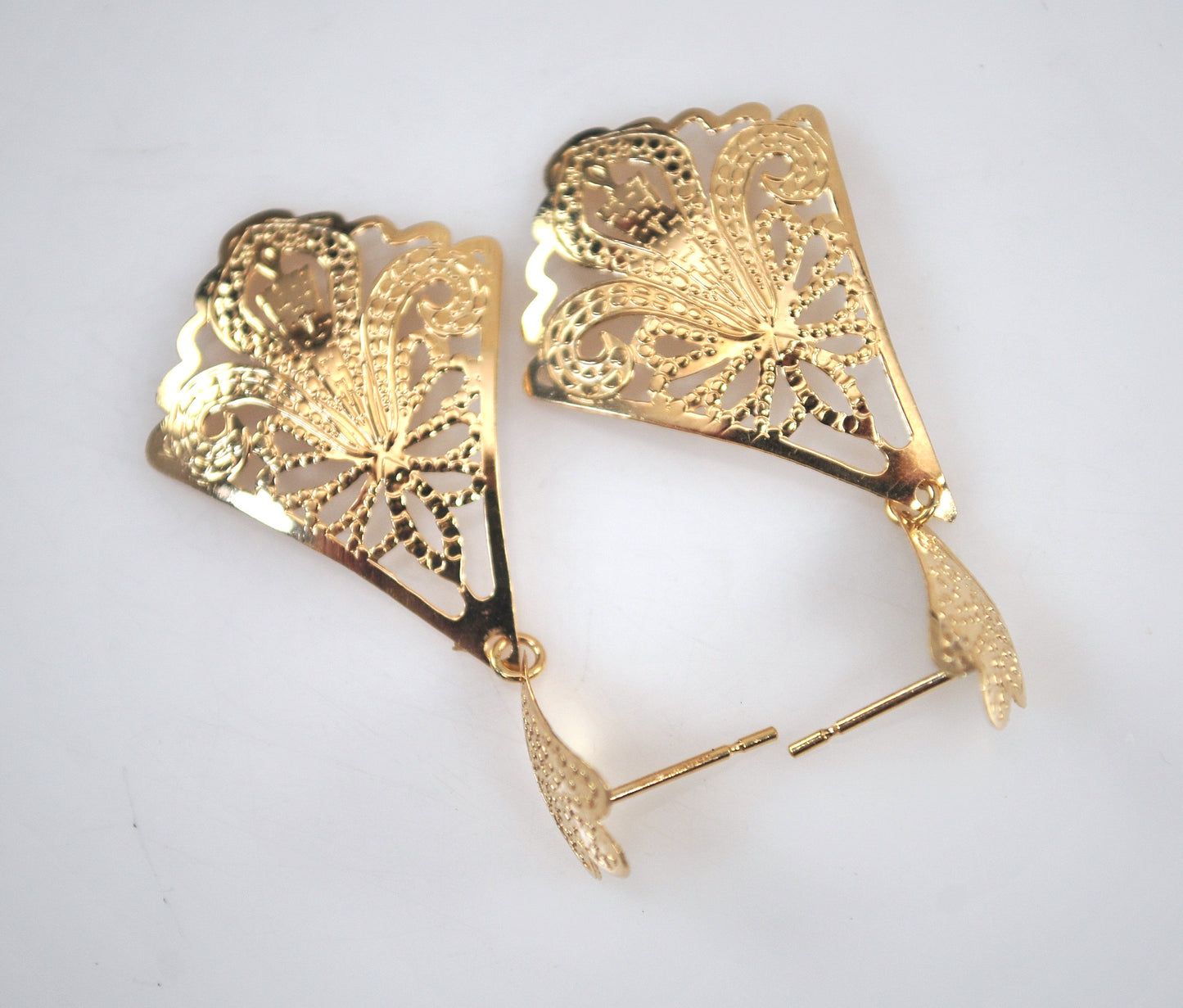 Vintage JCM 14K Gold Filagree Earrings