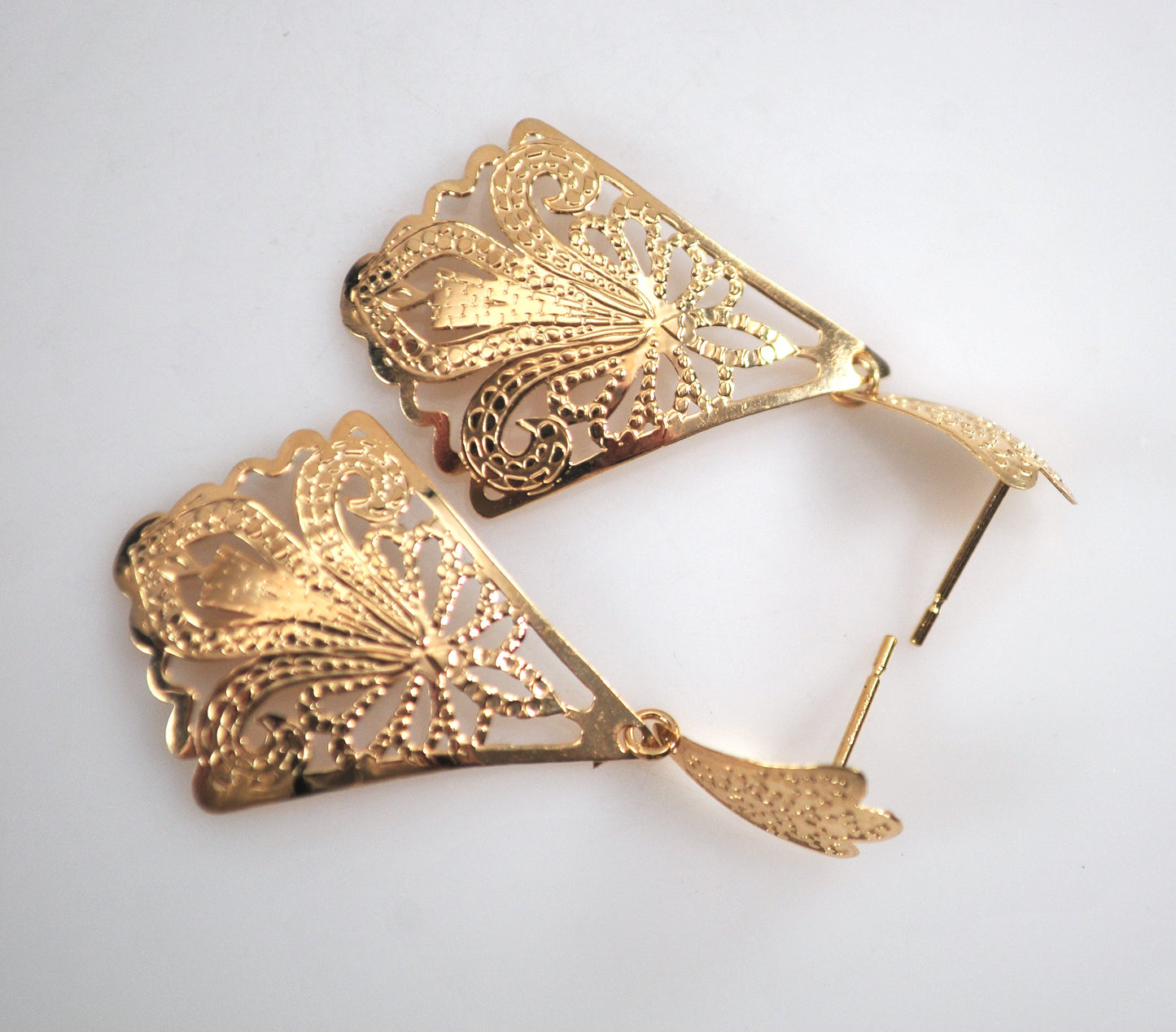 Vintage JCM 14K Gold Filagree Earrings