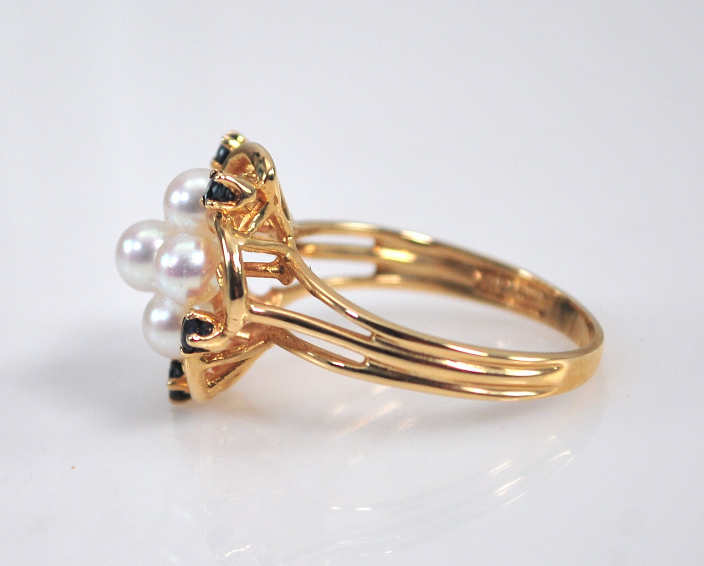 14K Gold Pearl Sapphire Ring