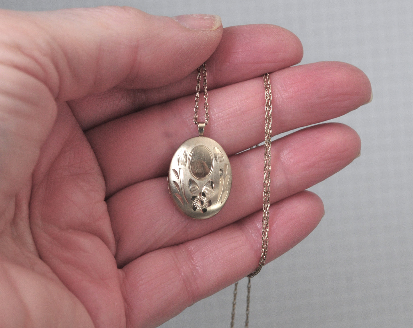 Vintage Gold Filled Locket Necklace