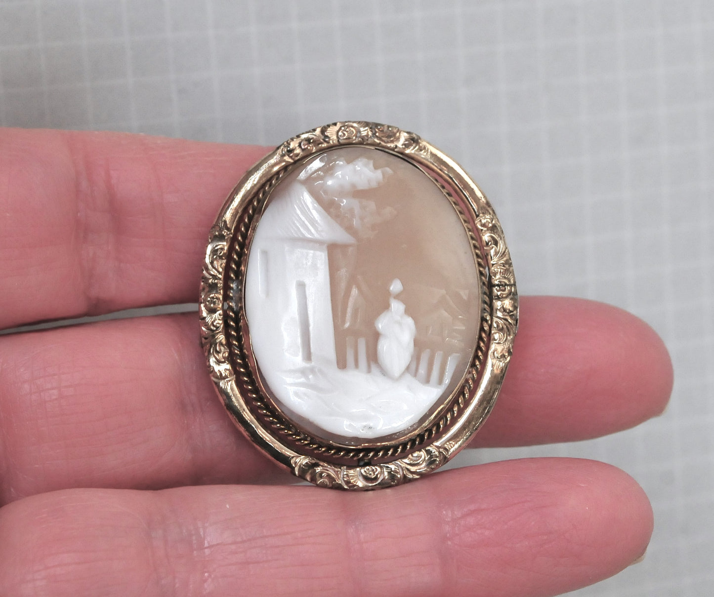Antique Gold Filled Carved Scenic Carved Shell Cameo Brooch