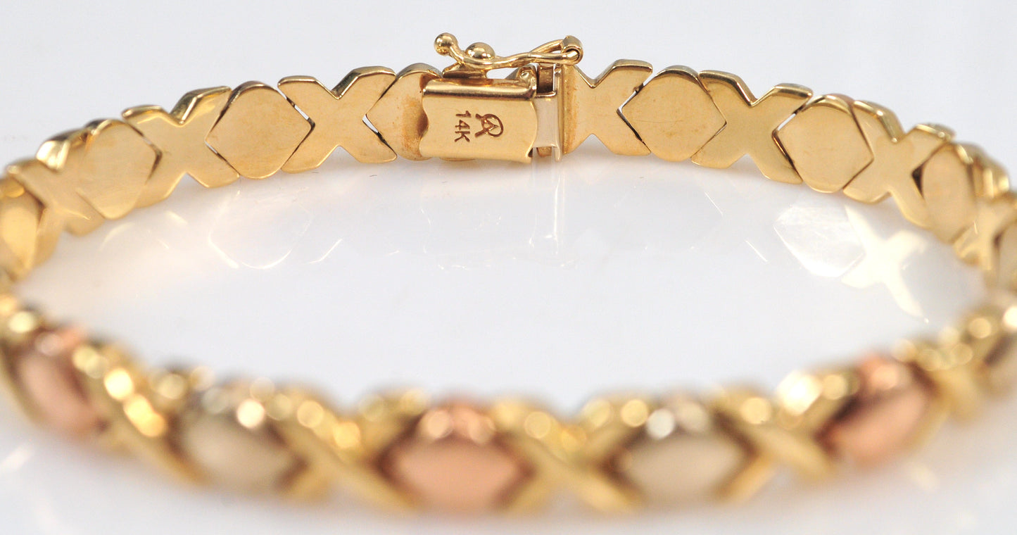 Designer 14K Gold Hugs and Kisses Bracelet