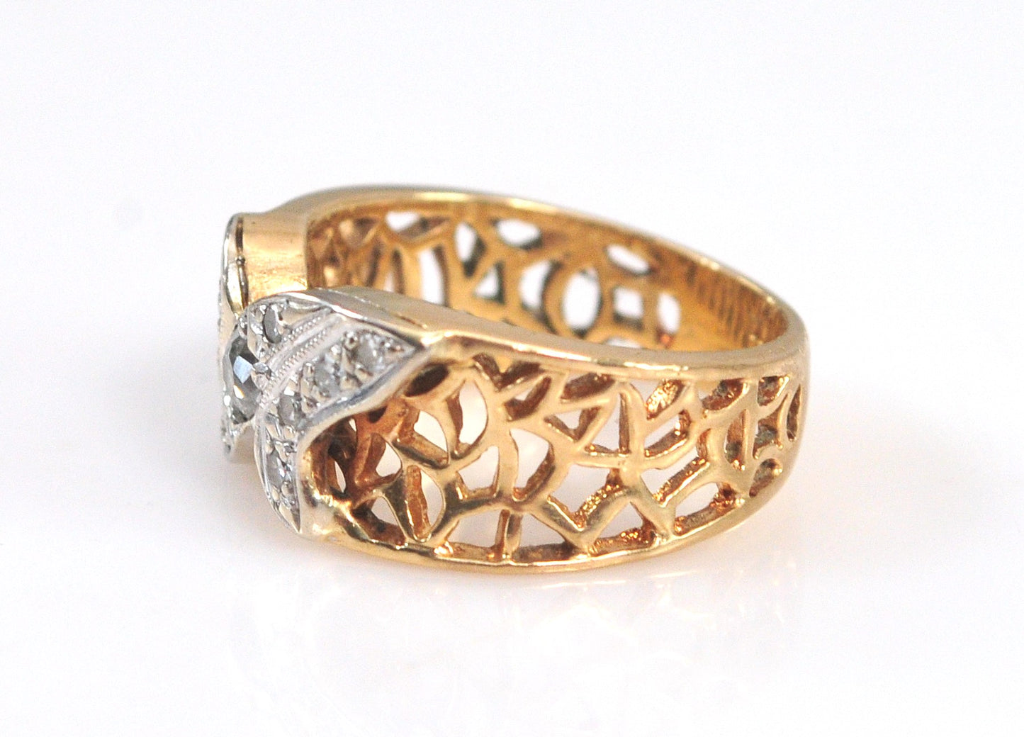 kaynar 14K Gold 1/4 CTW Diamond Ring