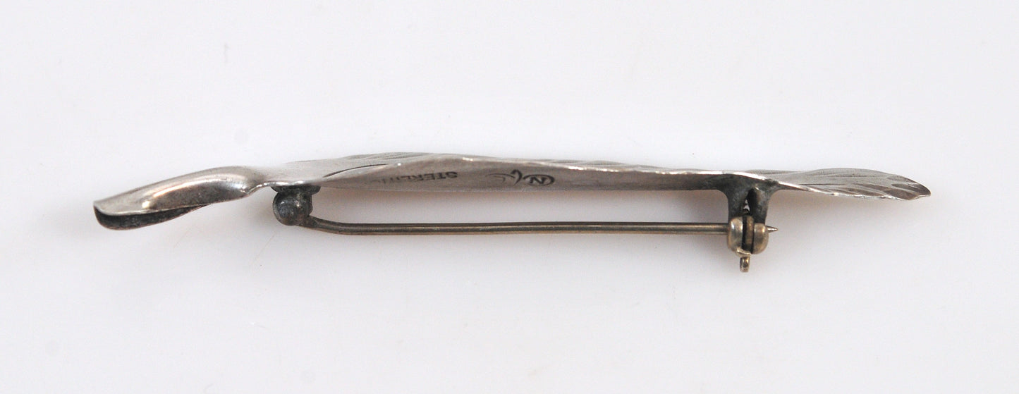 Vintage Handwrought Stuart Nye Sterling Silver Leaf Brooch