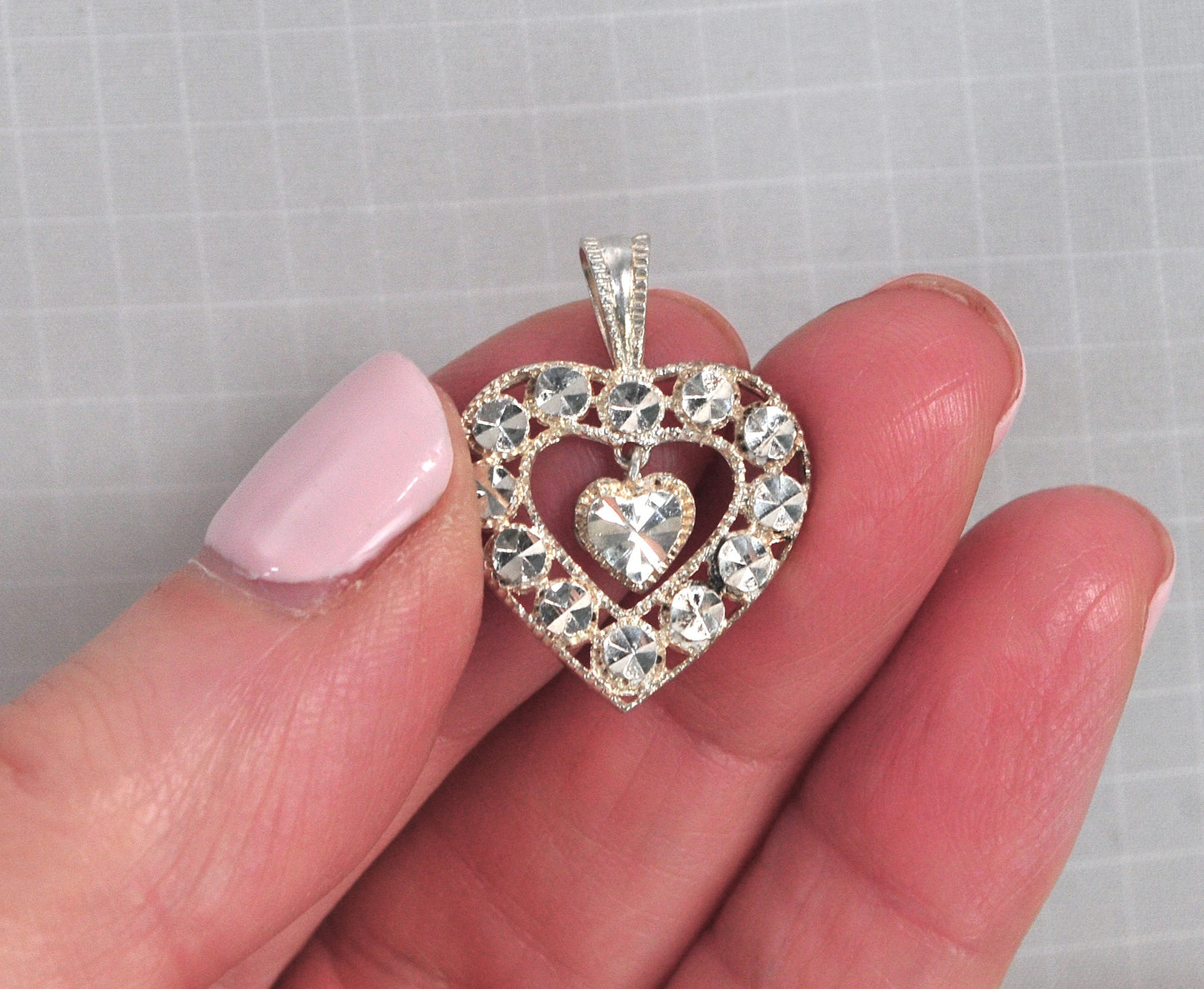 Beverly Hills 925 Sterling Silver Diamond Cut Heart Pendant