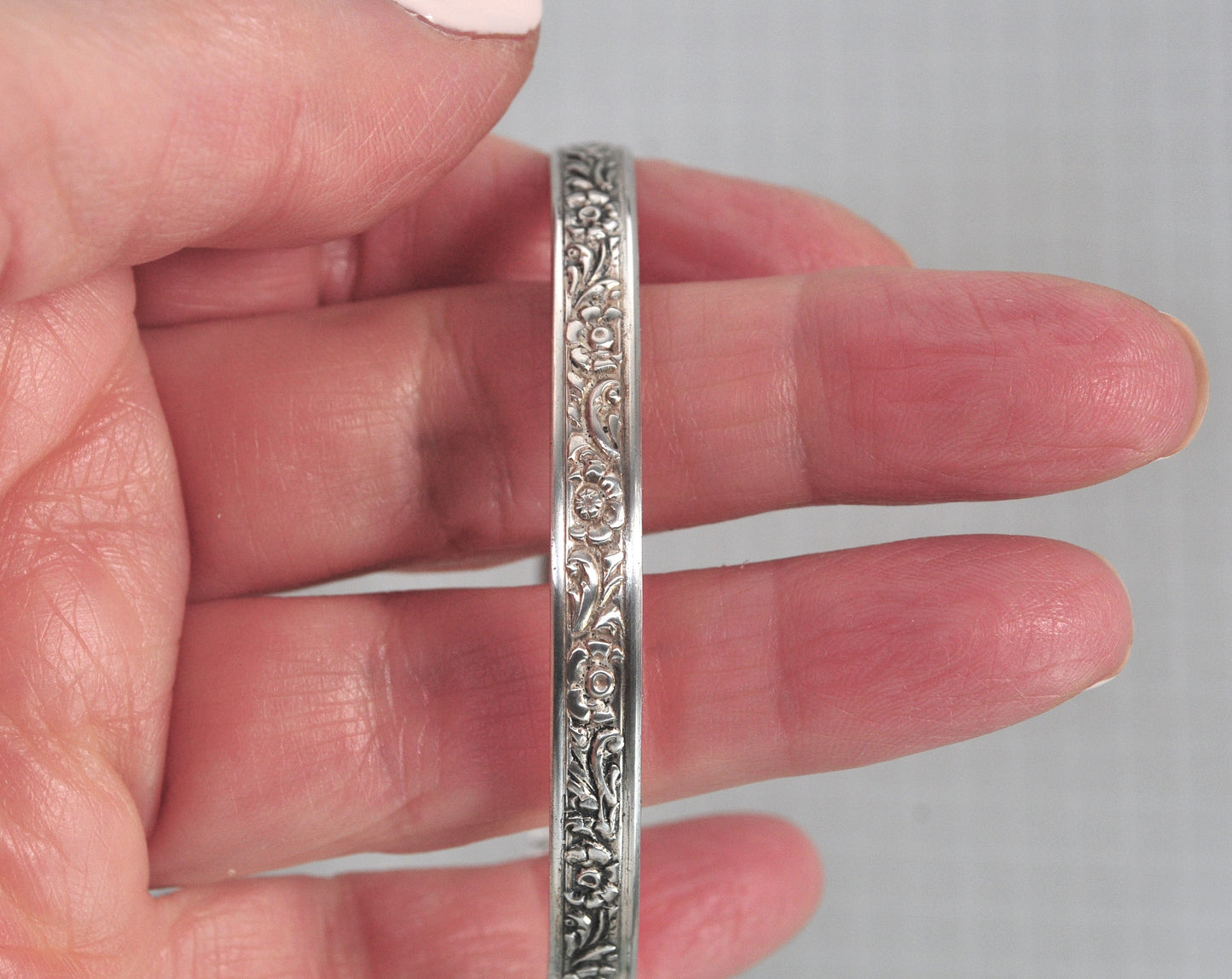 Vintage Danecraft Sterling Silver flower leaf Bangle Bracelet