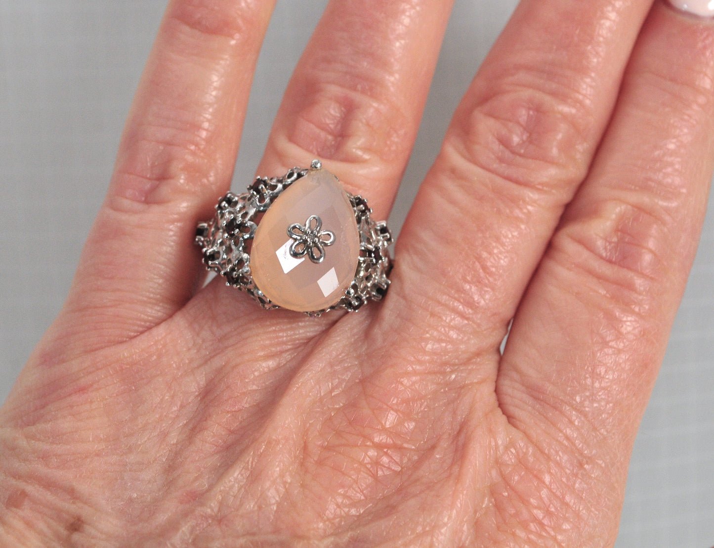 Designer Sterling Silver Rose Quartz Garnet Floral Ring