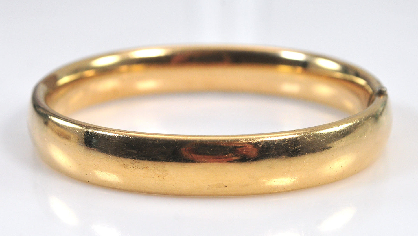 Vintage Signed Gold Filled Bangle Bracelet
