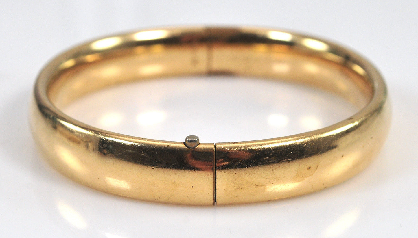 Vintage Signed Gold Filled Bangle Bracelet