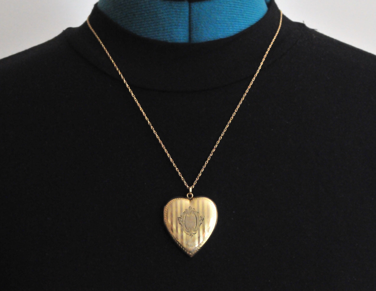Large Vintage Signed Gold Filled Heart Locket Necklace
