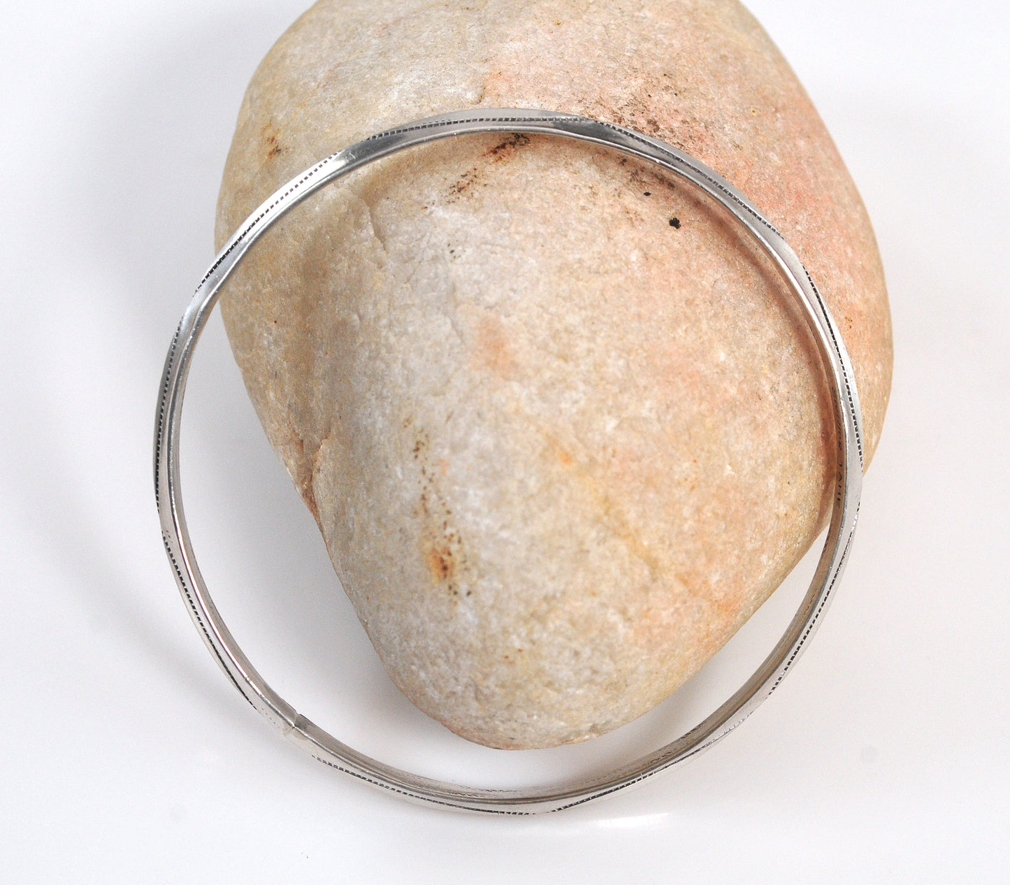 Tahe Signed Navajo Sterling Silver Bangle Bracelet
