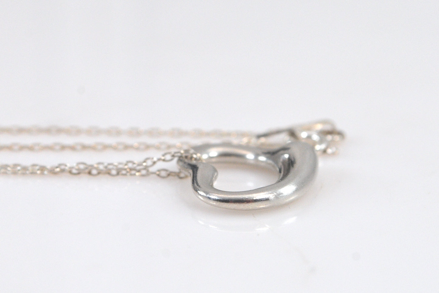 Tiffany & Co. Elsa Peretti 925 Small Floating Heart Pendant and Chain