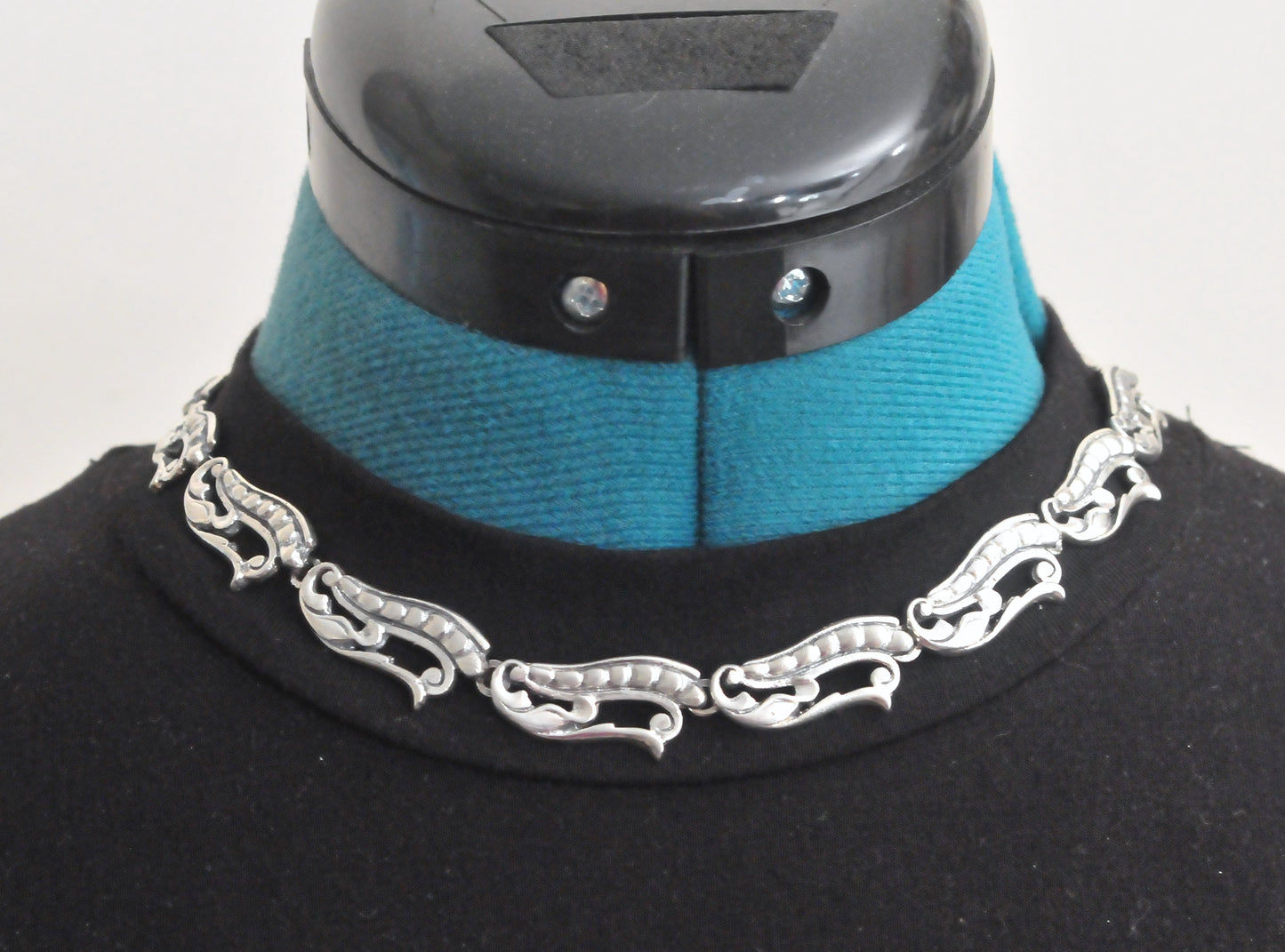 Maestros ProSA Vintage Sterling Silver Necklace