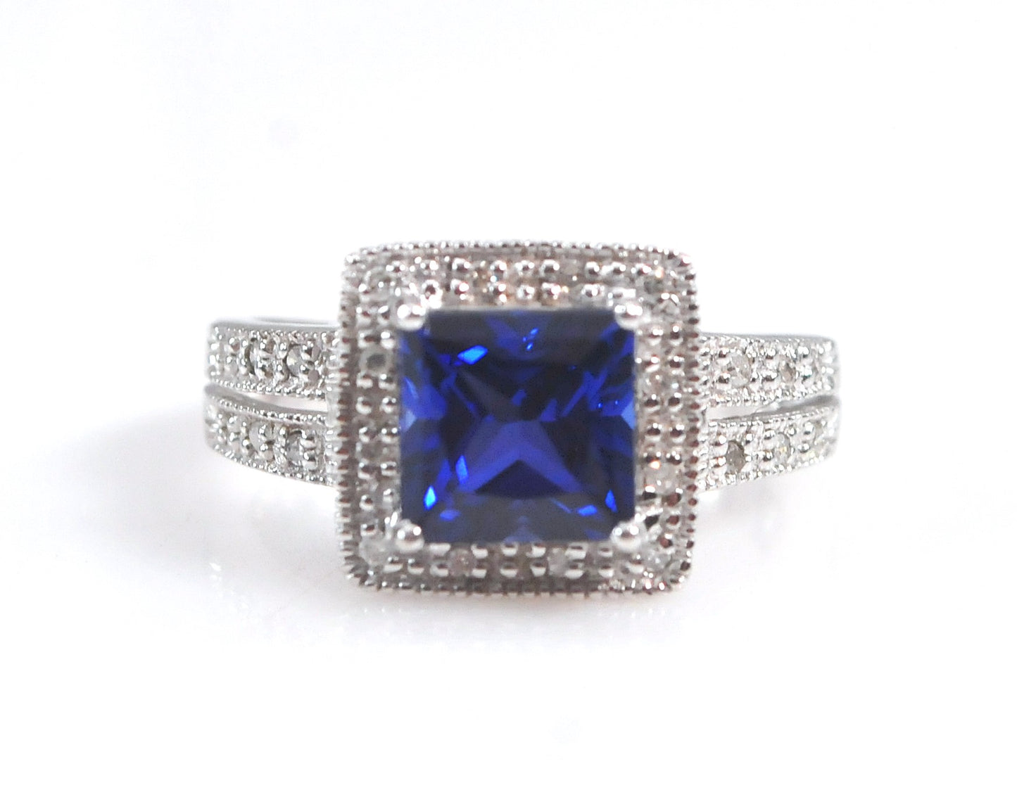 Clyde Duneier 10K White Gold Diamond Cocktail Ring