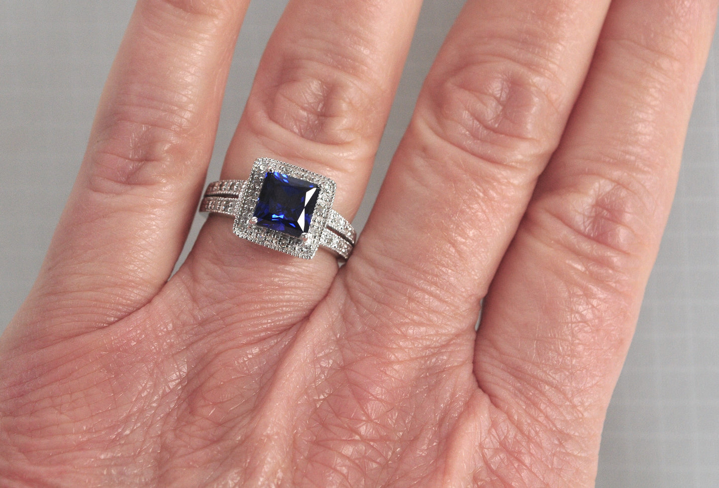 Clyde Duneier 10K White Gold Diamond Cocktail Ring