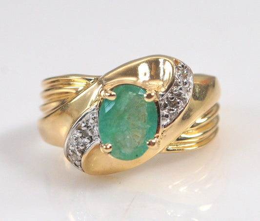 14K Gold Emerald and Diamond Ring