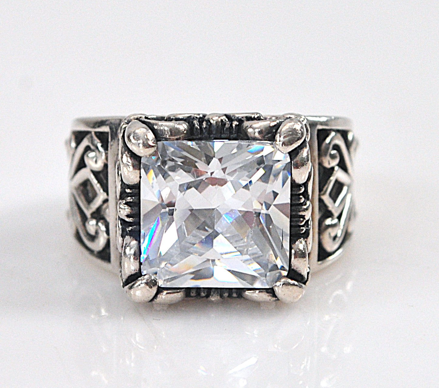 Silpada Sterling Silver Uptown CZ Ring