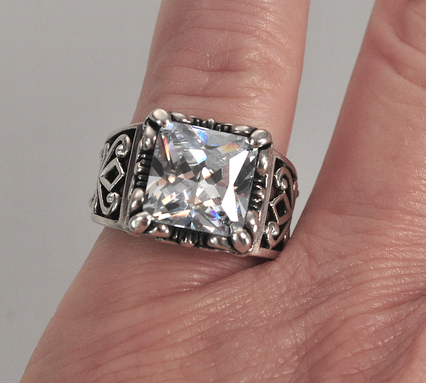 Silpada Sterling Silver Uptown CZ Ring