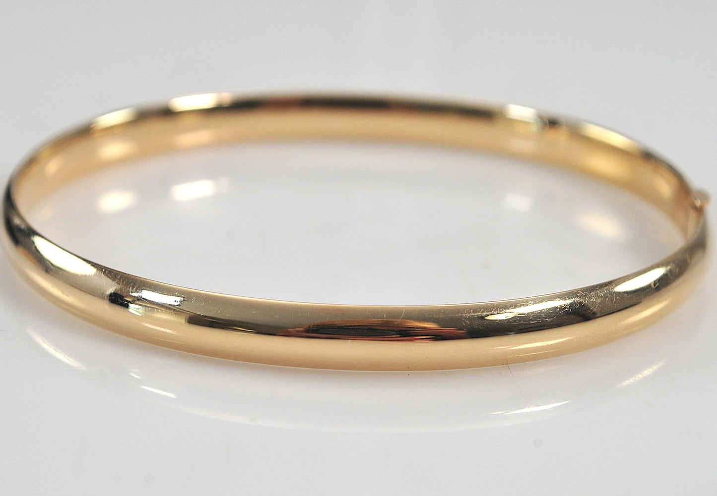 Solid 14K Gold Bangle Bracelet