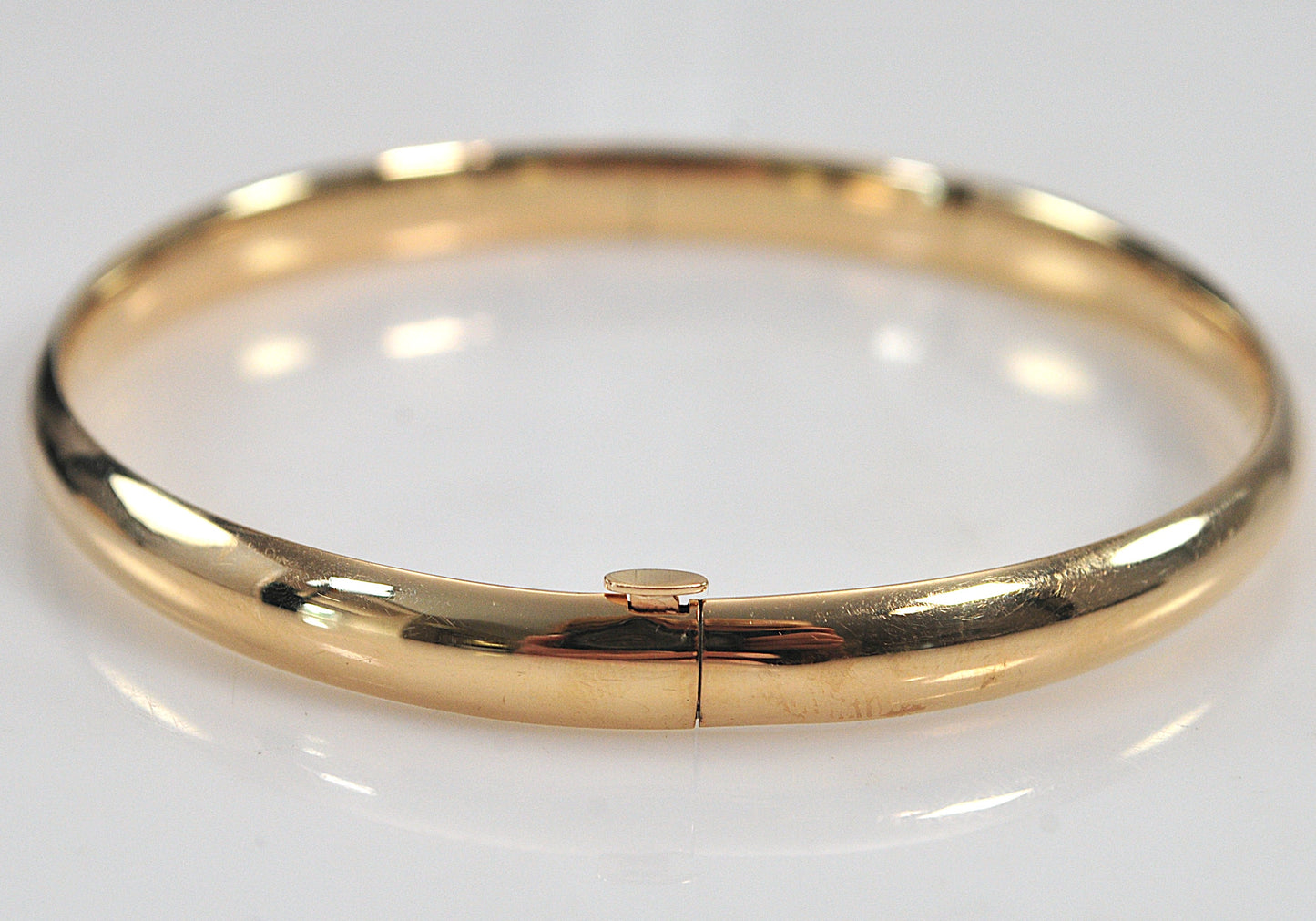 Solid 14K Gold Bangle Bracelet